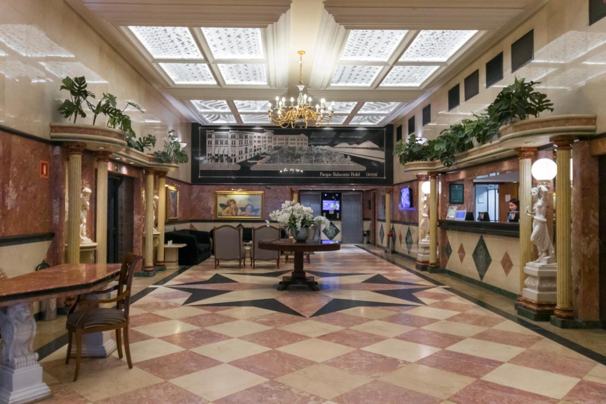 Parque Balneario Hotel Santos By Castelo Itaipava Kültér fotó Lobby